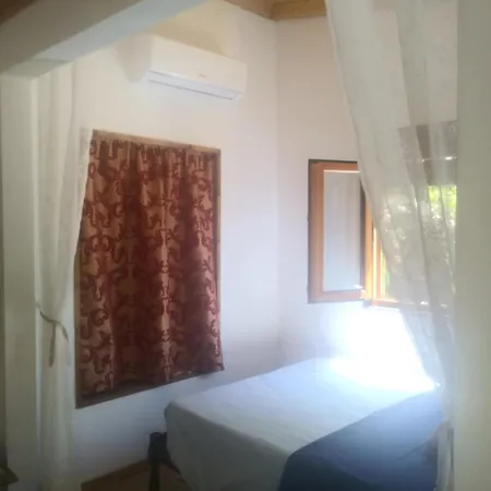 Luksusowy namiot Little Hut Do Sul São Brás de Alportel